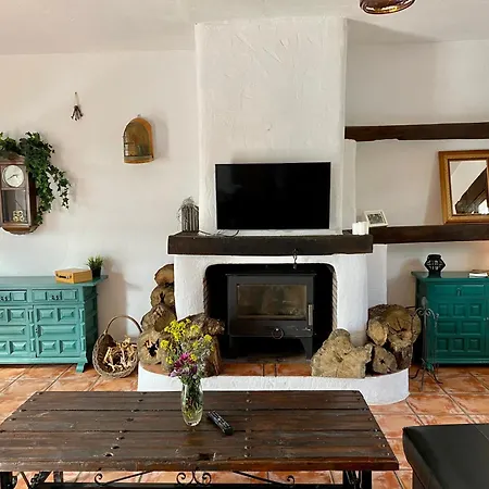 El Cielo, Cortijo En El Corazon De Montanas Villa *