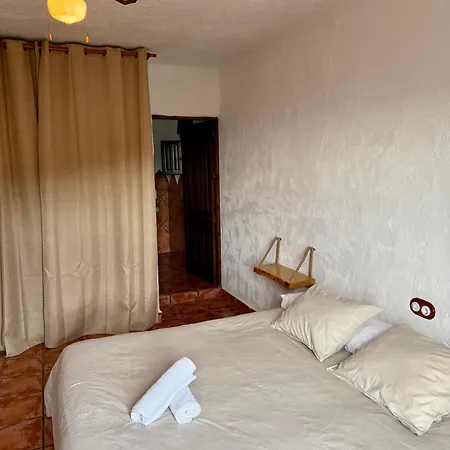Villa El Cielo, Cortijo En El Corazon De Montanas *