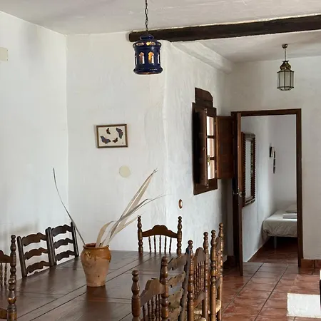 El Cielo, Cortijo En El Corazon De Montanas Malaga