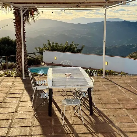 El Cielo, Cortijo En El Corazon De Montanas *